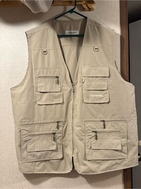 Men's Beige Multi-Pocket Utility Vest